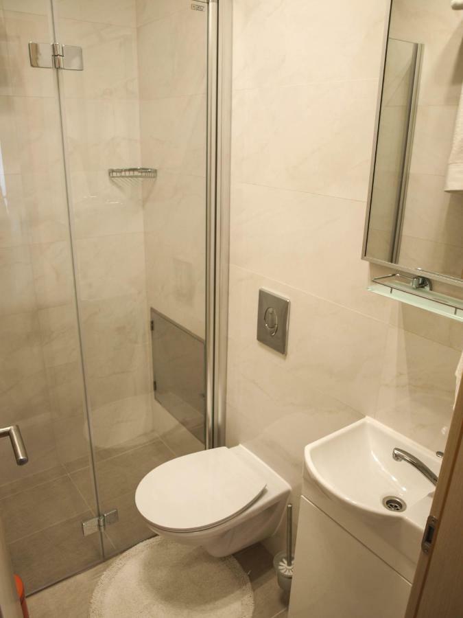 House Nataniel In Omis Near Sea Apartman Kültér fotó