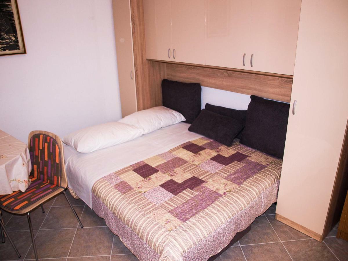 House Nataniel In Omis Near Sea Apartman Kültér fotó