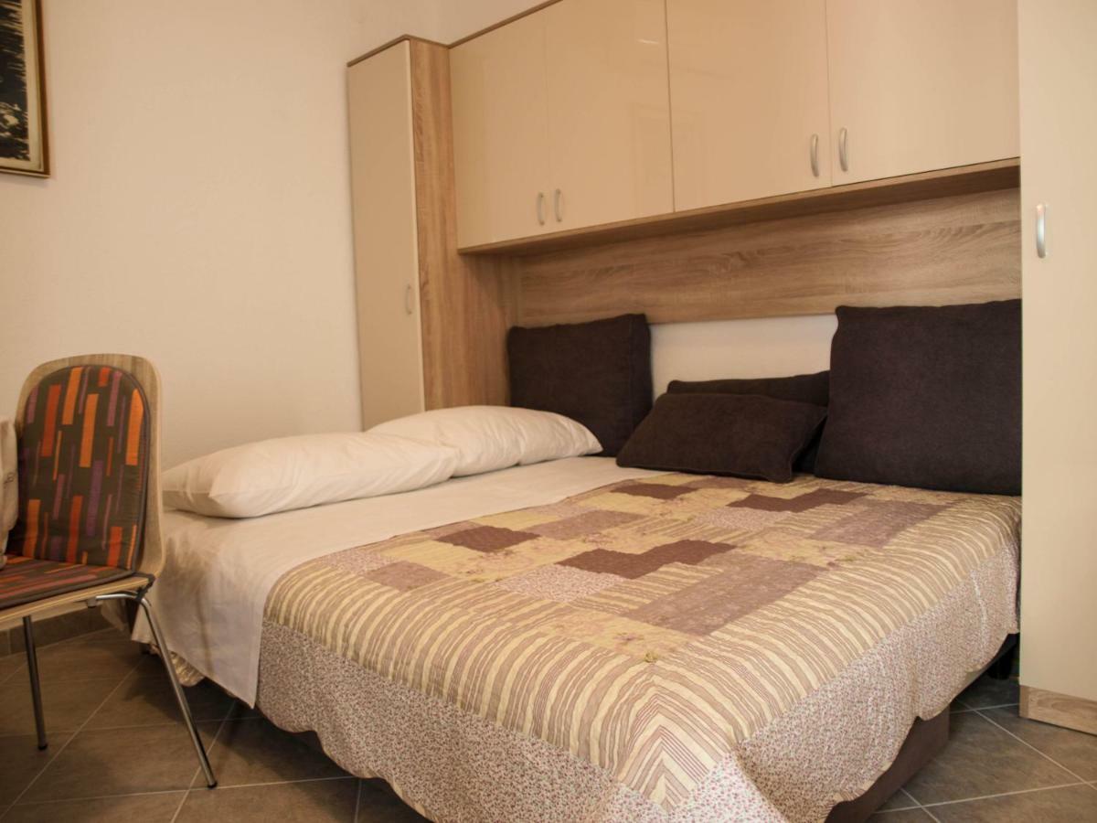 House Nataniel In Omis Near Sea Apartman Kültér fotó