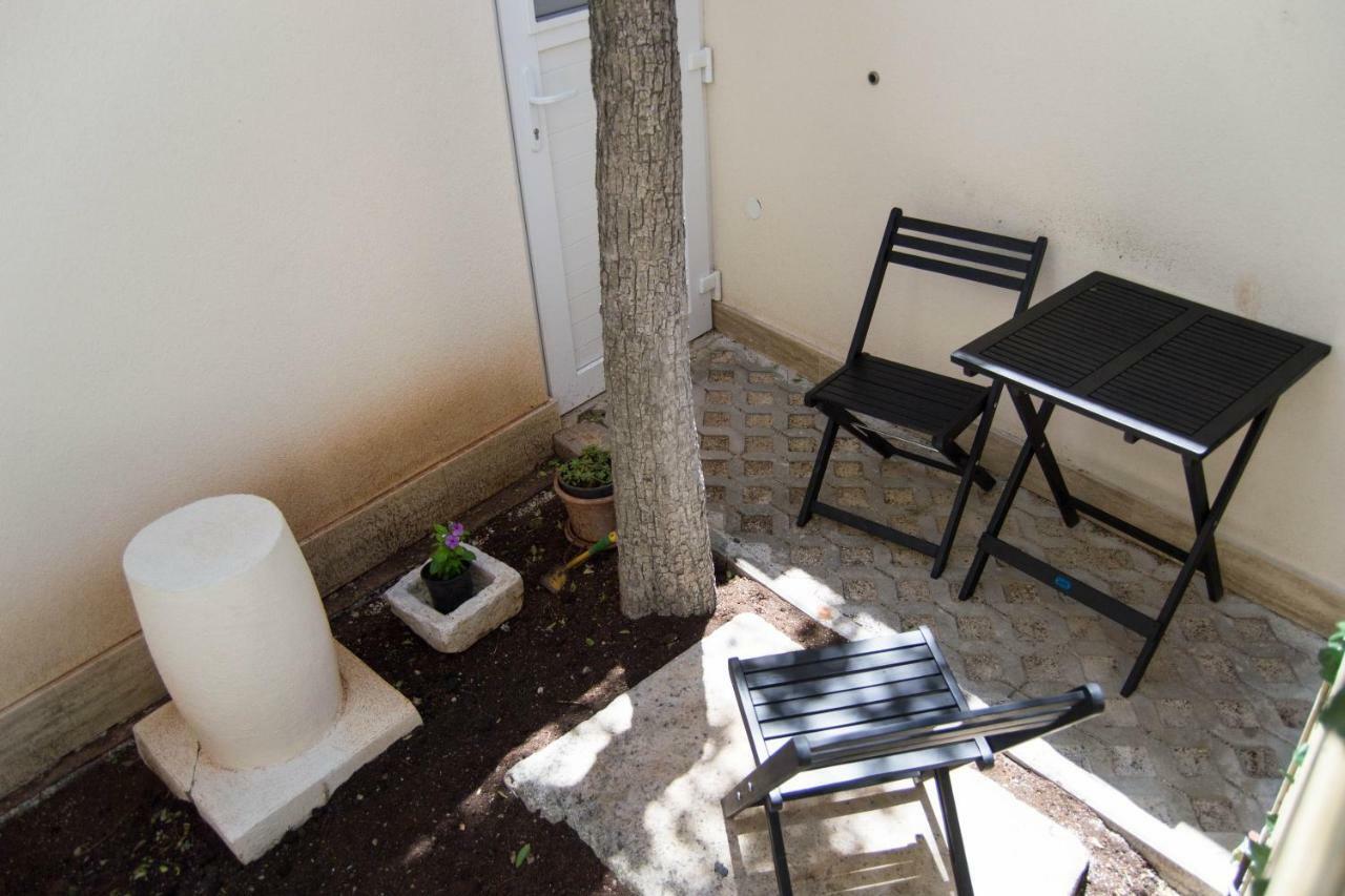 House Nataniel In Omis Near Sea Apartman Kültér fotó